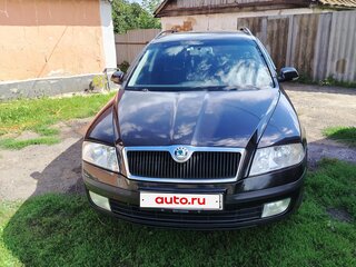 2008 Skoda Octavia II (A5), чёрный, 700000 рублей, вид 3