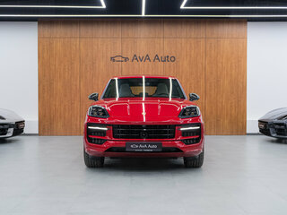 2025 Porsche Cayenne GTS III Рестайлинг, красный, 25970000 рублей, вид 3