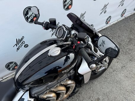 2021 Triumph Rocket 3, чёрный, 1850000 рублей, вид 4