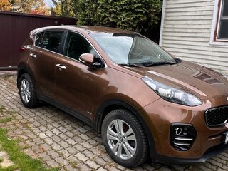 2017 Kia Sportage IV, коричневый, 1750000 рублей, вид 3