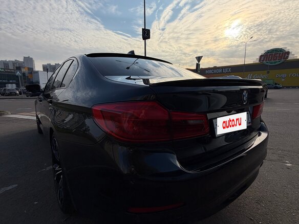 2018 BMW 5 серии 520i VII (G30/G31/G38), чёрный, 3000000 рублей - вид 22