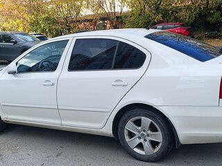 2012 Skoda Octavia II (A5) Рестайлинг, белый, 985000 рублей, вид 2