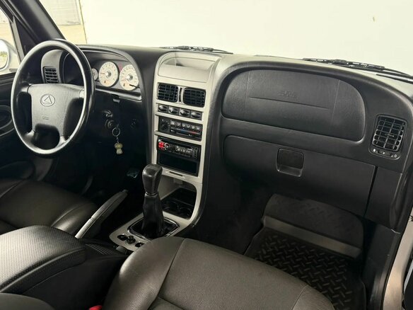 2010 ТагАЗ Tager, серебристый, 1090000 рублей - вид 9