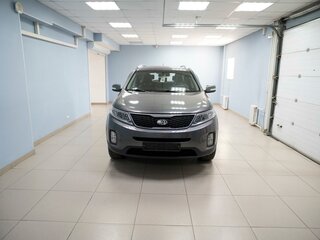 2014 Kia Sorento II Рестайлинг, серый, 1899000 рублей, вид 1
