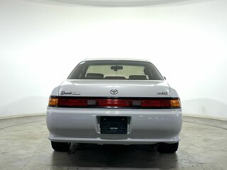 1995 Toyota Mark II VII (X90), белый, 800000 рублей, вид 3
