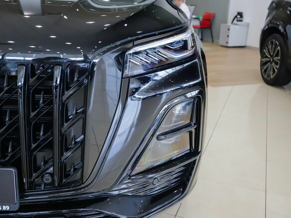 2024 Hongqi HS5 I Рестайлинг, чёрный - вид 7
