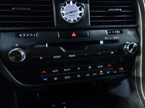 2017 Lexus RX 300 IV, белый, 3299700 рублей - вид 21