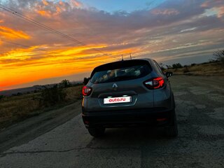 2017 Renault Kaptur I, серый, 1050000 рублей, вид 4