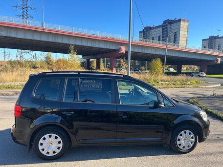 2011 Volkswagen Touran I Рестайлинг 2, чёрный, 860000 рублей, вид 2