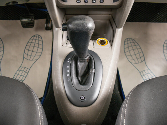 2008 Renault Symbol ll, синий, 419000 рублей - вид 15
