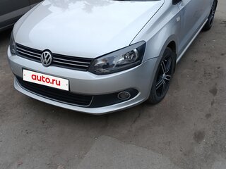 2013 Volkswagen Polo V, серебристый, 750000 рублей, вид 2