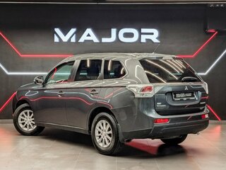 2013 Mitsubishi Outlander III, серый, 1599000 рублей, вид 3