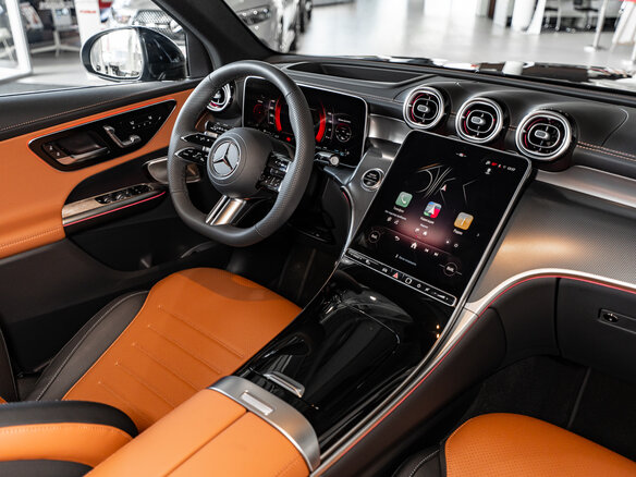 2026 Mercedes-Benz GLC 220 d II (X254), серый, 11300000 рублей - вид 8