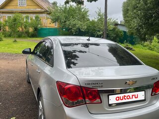 2014 Chevrolet Cruze I Рестайлинг, серебристый, 815000 рублей, вид 5