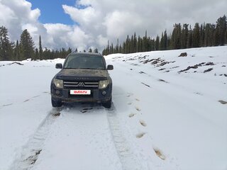 2007 Mitsubishi Pajero IV, чёрный, 1800000 рублей, вид 1