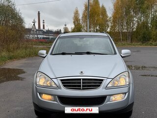 2010 SsangYong Kyron 4-speed I Рестайлинг, серебристый, 750000 рублей, вид 3