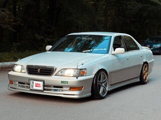 1998 Toyota Cresta V (X100) Рестайлинг, белый, 850000 рублей, вид 2