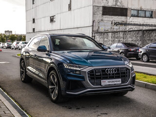 2018 Audi Q8 55 TFSI I (4M), синий, 4744000 рублей, вид 5