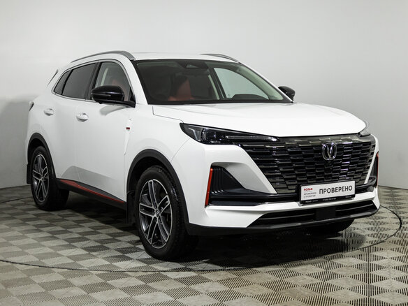 2024 Changan UNI-S I, белый, 2269700 рублей - вид 2