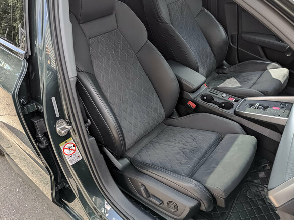 2022 Audi A3 Sportback 35 TFSI IV (8Y), зелёный, 2965000 рублей - вид 20