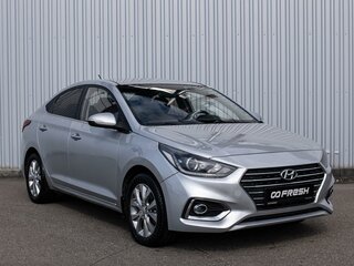 2019 Hyundai Solaris II, серебристый, 1080000 рублей, вид 1