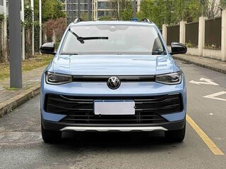 2025 Volkswagen Tharu XR, белый, 1585030 рублей, вид 2