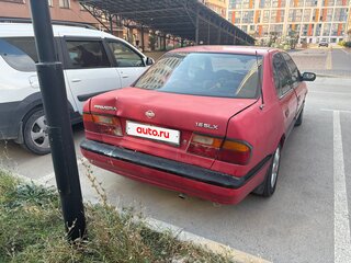 1992 Nissan Primera I (P10), красный, 120000 рублей, вид 4