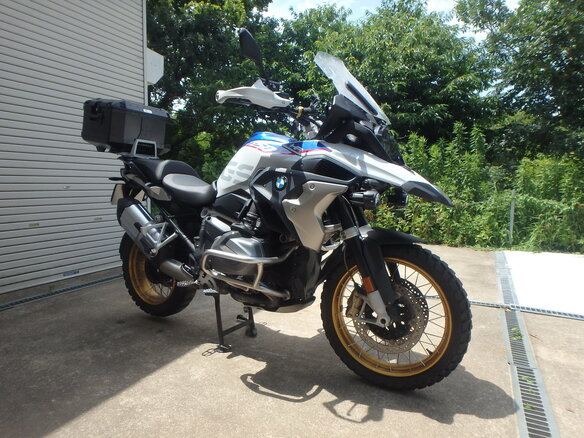 2018 BMW R 1250 GS, синий, 1600000 рублей - вид 4