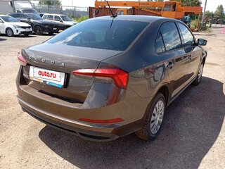 2022 Skoda Rapid II, коричневый, 1576000 рублей, вид 3