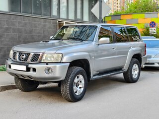 2005 Nissan Patrol V (Y61) Рестайлинг, серебристый, 2050000 рублей, вид 1