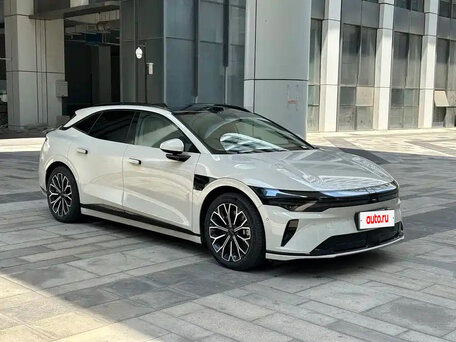 2025 Zeekr 007 GT 100 kWh, бежевый, 5500000 рублей, вид 3