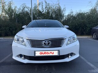 2014 Toyota Camry VII (XV50), белый, 1700000 рублей, вид 1