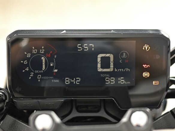 2021 Honda CB 650R, чёрный, 977000 рублей - вид 8