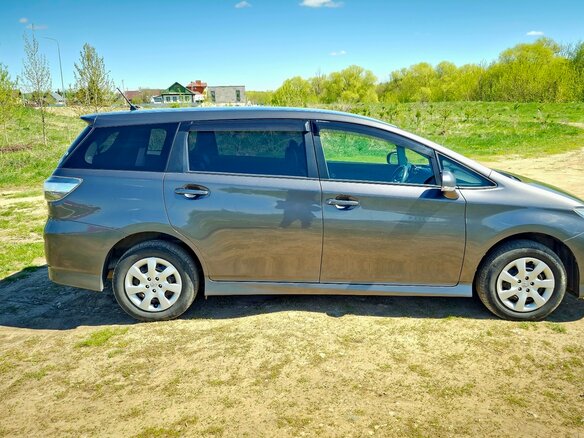 2012 Toyota Wish II Рестайлинг, серый, 1360000 рублей - вид 13