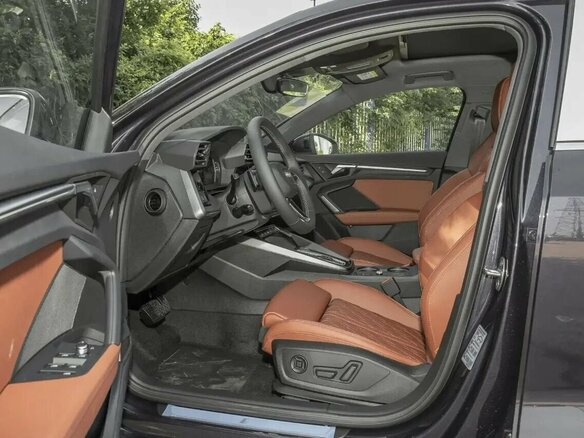 2026 Audi A3 Sportback 35 TFSI IV (8Y) Рестайлинг, фиолетовый, 3630000 рублей - вид 12