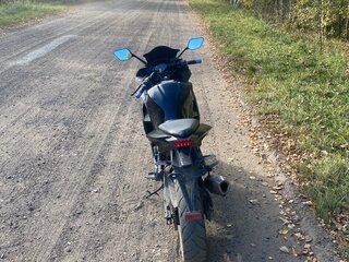 2025 Yamaha FZR250, чёрный, 90000 рублей, вид 3