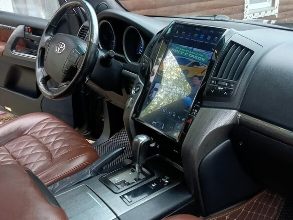 2008 Toyota Land Cruiser 200 Series, чёрный - вид 10