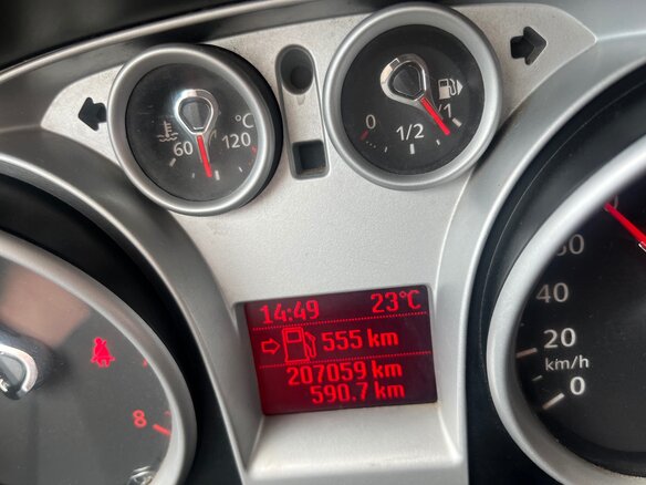 2010 Ford Focus II Рестайлинг, белый, 600000 рублей - вид 6