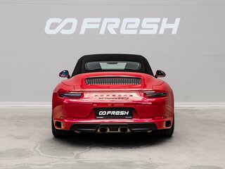 2017 Porsche 911 Carrera 4 GTS VII (991) Рестайлинг, красный, 12700000 рублей, вид 4