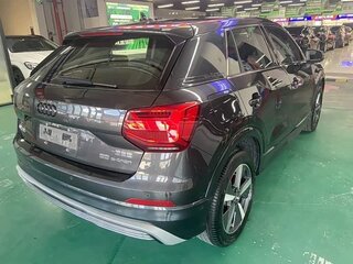 2019 Audi Q2 L e-tron I, чёрный, 1480000 рублей, вид 3