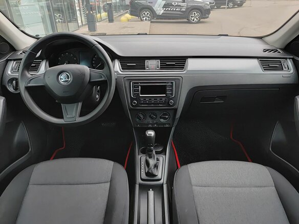 2015 Skoda Rapid I, белый, 1030000 рублей - вид 13