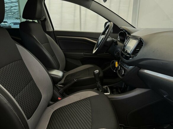 2019 Lada (ВАЗ) Vesta SW I, серый, 750000 рублей - вид 12