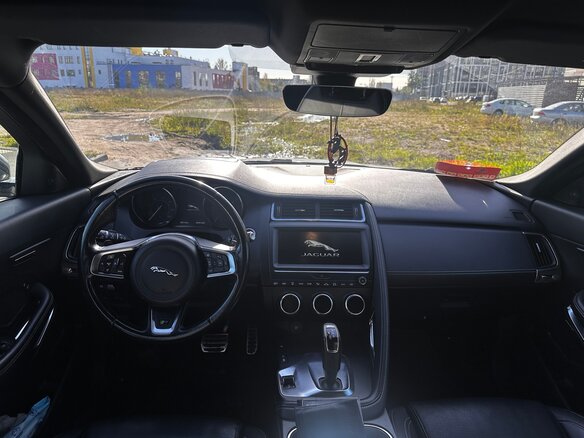 2017 Jaguar E-Pace I, белый, 3000000 рублей - вид 8