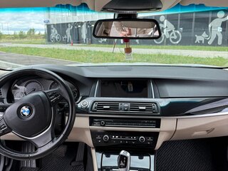 2010 BMW 5 серии 528i VI (F10/F11/F07), белый, 1450000 рублей, вид 5