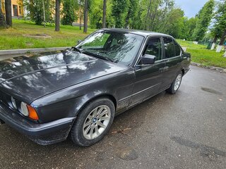 1991 BMW 5 серии 520i III (E34), чёрный, 590000 рублей, вид 1