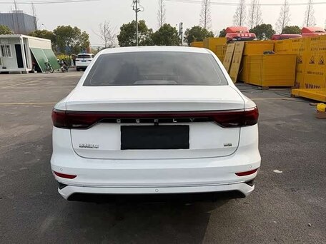 2022 Geely Emgrand II, белый, 1250000 рублей, вид 5