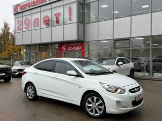 2012 Hyundai Solaris I, белый, 625000 рублей, вид 1