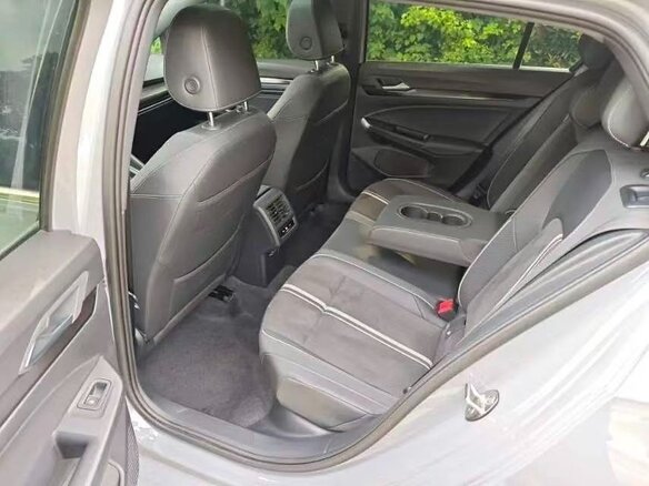 2022 Volkswagen Golf VIII, серый - вид 6