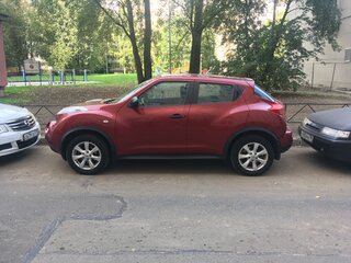 2011 Nissan Juke I, красный, 700000 рублей, вид 4