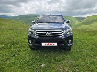 2016 Toyota Hilux VIII, чёрный, 2779999 рублей, вид 2